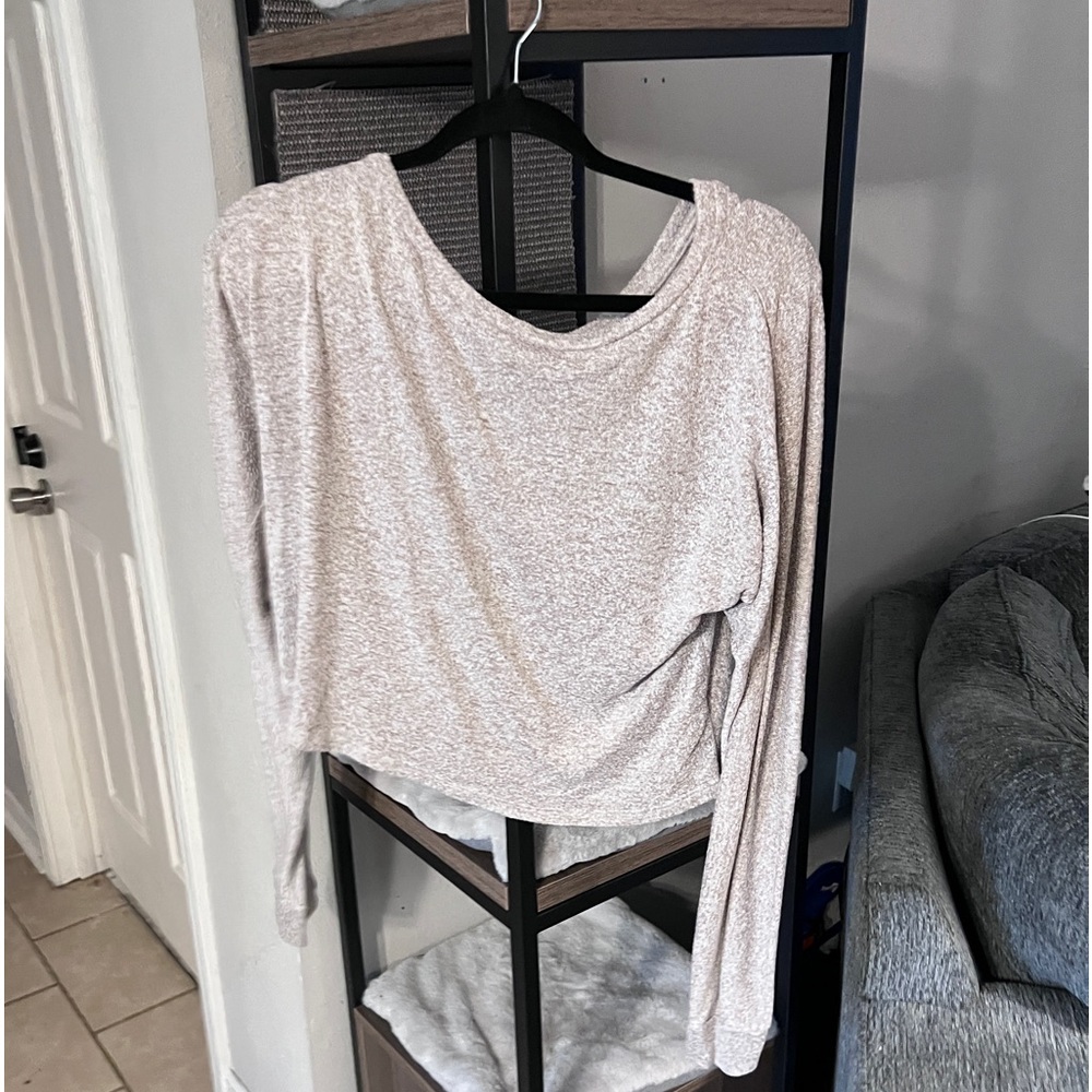 Creme blouse